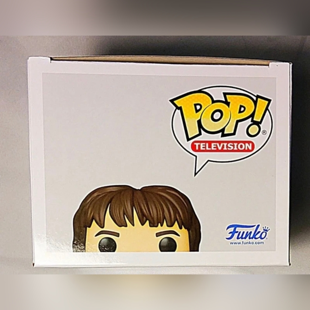 Bid or Buy! Funko 1250 STRANGER THINGS EDDIE MUNSON Target Excl w Free Case - Picture 7 of 8